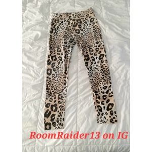 Forever 21 High-Rise Long Leggings Leopard Print - Large